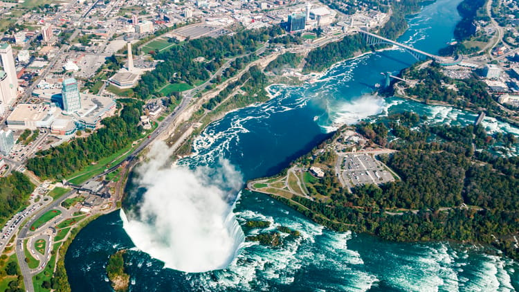 fantastic-aerial-views-of-the-niagara-falls-ontar-2026-03-10-04-51-07-utc